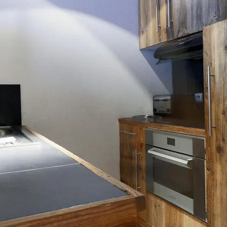Apartment Duplex Chalet, 5 Pers, 50m², 3*, Balcon Sud-ouest, Proche Pistes, - Fr-1-182-166 Meribel